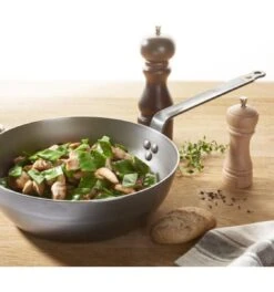 DeBuyer Mineral B Element Hapjespan - Ø 28 Cm -Greenpan Winkel 1122x1200 1