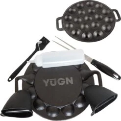 YUGN BLACK Poffertjespan Poffertjesmaker 6 Delige Set - 19 Poffertjes Incl Doseerfles Kwast Poffertjesvork Siliconen Ovenwanten - Platte Onderkant Poffertjespan Inductie Poffertjespan Elektrisch - Cadeau Tip -Greenpan Winkel 1198x1200 6