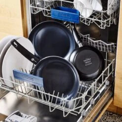 GreenPan Cambridge Kookpan Met Deksel 24cm - Zwart - Inductie - PFAS-vrij -Greenpan Winkel 1200x1200 1001