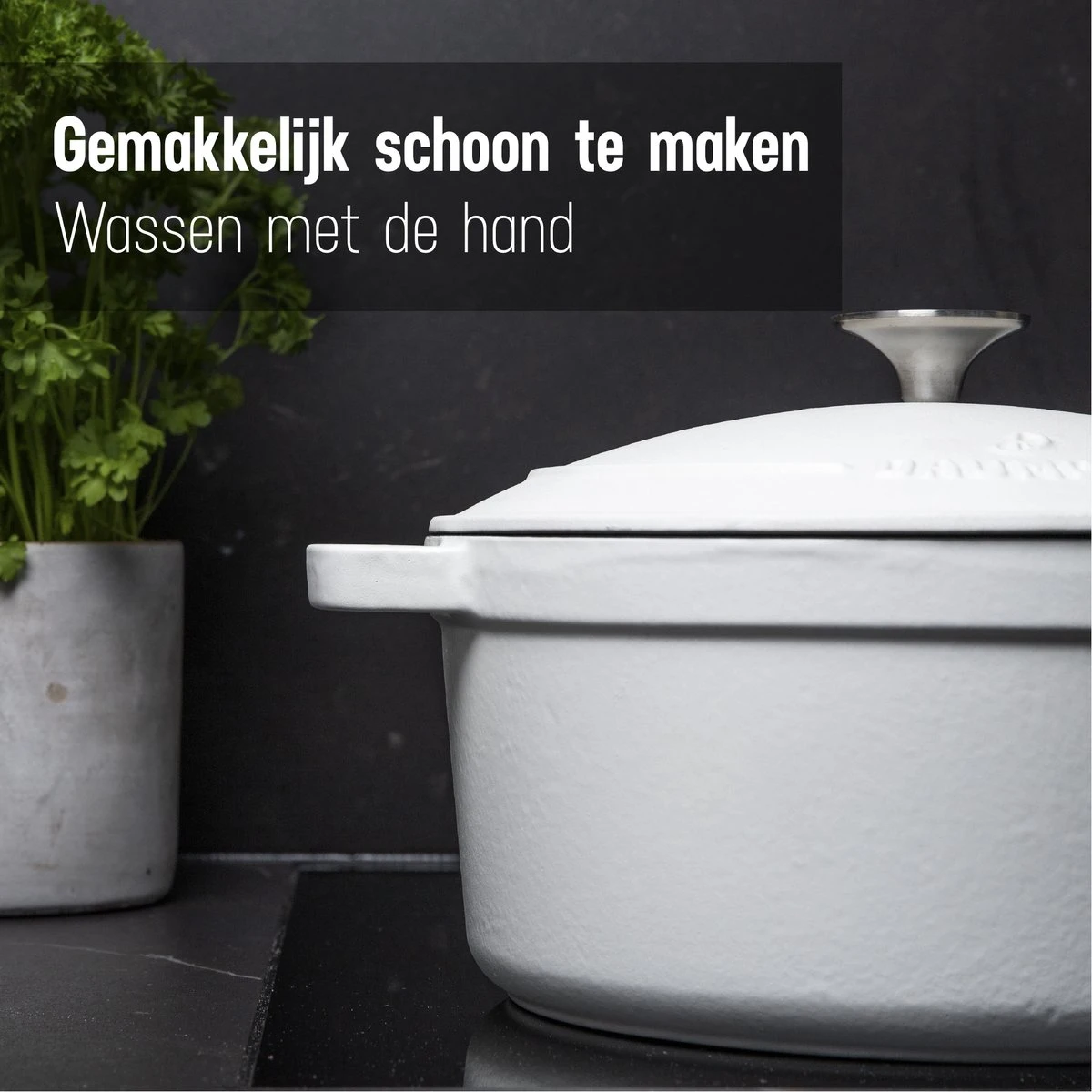 Daumonet Carême Blanc Gietijzeren Braadpan - Sudderpan Wit - Rond - Ø 26 Cm - 4,4 Liter - 100% PFAS & PFOA Vrij - Emaille - Geschikt Voor Alle Warmtebronnen - Elektrisch - Gas - Halogeen - Inductie - Keramisch - Vaatwasserbestendig 5 Daumonet Carême Blanc Gietijzeren Braadpan - Sudderpan Wit - Rond - Ø 26 Cm - 4,4 Liter - 100% PFAS & PFOA Vrij - Emaille - Geschikt Voor Alle Warmtebronnen - Elektrisch - Gas - Halogeen - Inductie - Keramisch - Vaatwasserbestendig - Afbeelding 5