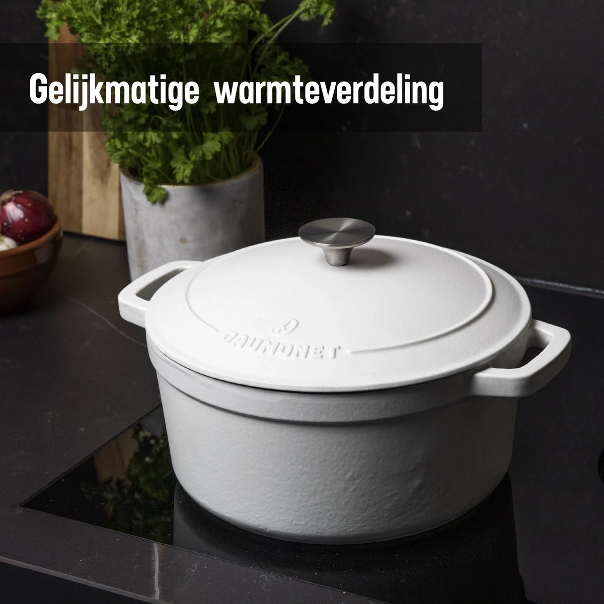 Daumonet Carême Blanc Gietijzeren Braadpan - Sudderpan Wit - Rond - Ø 26 Cm - 4,4 Liter - 100% PFAS & PFOA Vrij - Emaille - Geschikt Voor Alle Warmtebronnen - Elektrisch - Gas - Halogeen - Inductie - Keramisch - Vaatwasserbestendig 6 Daumonet Carême Blanc Gietijzeren Braadpan - Sudderpan Wit - Rond - Ø 26 Cm - 4,4 Liter - 100% PFAS & PFOA Vrij - Emaille - Geschikt Voor Alle Warmtebronnen - Elektrisch - Gas - Halogeen - Inductie - Keramisch - Vaatwasserbestendig - Afbeelding 6
