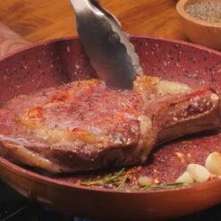 Livington Copper & Stone Pan - 24cm Koekenpan- Anti-aanbaklaag En Krasbestendig - Graniet Look - Binnenste Steenlaag Voor Perfecte Warmteverdeling - Geschikt Voor Ceran, Gas, Elektrisch, Inductie -Greenpan Winkel 1200x1200 1055