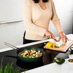 Westinghouse Performance Series - 12-delige Pannenset - Groen - 8 Pannen - Complete Pannenset - Geschikt Inductie En Alle Andere Warmtebronnen 29 Westinghouse Performance Series - 12-delige Pannenset - Groen - 8 Pannen - Complete Pannenset - Geschikt Inductie En Alle Andere Warmtebronnen -Greenpan Winkel 1200x1200 1134