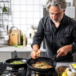 KitchenAid Classic Forged Aluminium Wok ø28cm - Zwart - Inductie - Anti-aanbak -Greenpan Winkel 1200x1200 191