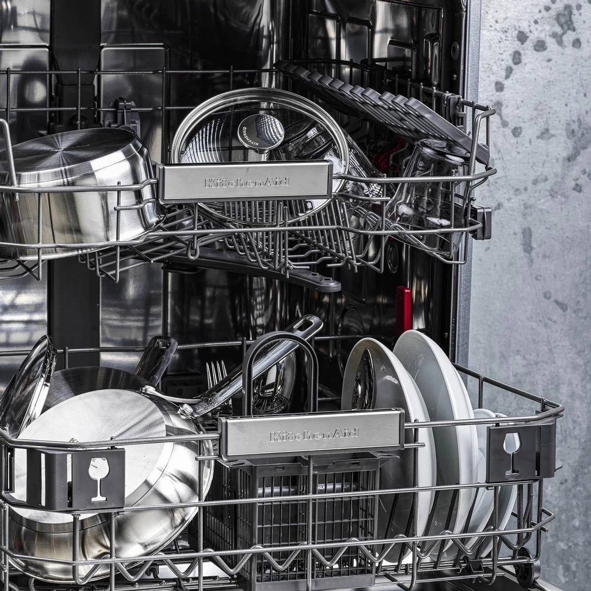 KitchenAid Stainless Steel Hapjespan Met Glazen Deksel ø28cm - RVS - Inductie - Anti-aanbak 4 KitchenAid Stainless Steel Hapjespan Met Glazen Deksel ø28cm - RVS - Inductie - Anti-aanbak - Afbeelding 4