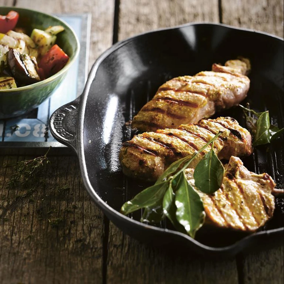 Le Creuset Gietijzeren Vierkante Grillpan - 26cm - Mat Zwart 2 Le Creuset Gietijzeren Vierkante Grillpan - 26cm - Mat Zwart - Afbeelding 2