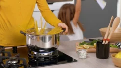 Tefal Cook & Cool E493S6 - Set 3-delig (kookpan 20/24 + Steelpan 16) -Greenpan Winkel 1200x674 7