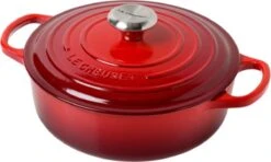 Le Creuset - Gietijzeren - Lage Braadpan - 24cm - Kersenrood -Greenpan Winkel 1200x719 2