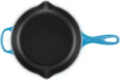 Le Creuset - Gietijzeren Ronde Skillet In Azure 23cm -Greenpan Winkel 1200x798 1