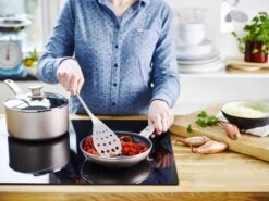 GreenPan Cambridge Hapjespan Met Deksel 28cm - Brons - Inductie - PFAS-vrij -Greenpan Winkel 1200x899 17