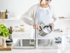 BK Flow Cool Pannenset - 4-delig – RVS Deksels - Veilig Afgietsysteem - Geschikt Voor Alle Warmtebronnen -Greenpan Winkel 1200x899