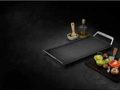 AEG MASTERY COLLECTION Plancha A9HL33 - Grillplaat - Gegoten Aluminium - 22 X 43 Cm -Greenpan Winkel 1200x902 3