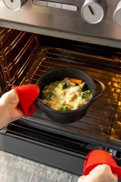 Smile 10-Delige Pannenset - Anti Aanbaklaag - Vaatwasser Bestendig - Zwart - MGK-17 21 Smile 10-Delige Pannenset - Anti Aanbaklaag - Vaatwasser Bestendig - Zwart - MGK-17 -Greenpan Winkel 800x1200 28